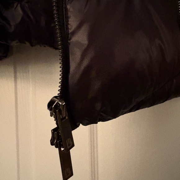 LIKE NEW BUFFBUNNY Onyx Black Waist Taper Puffer Jacket - Picture 7 of 10